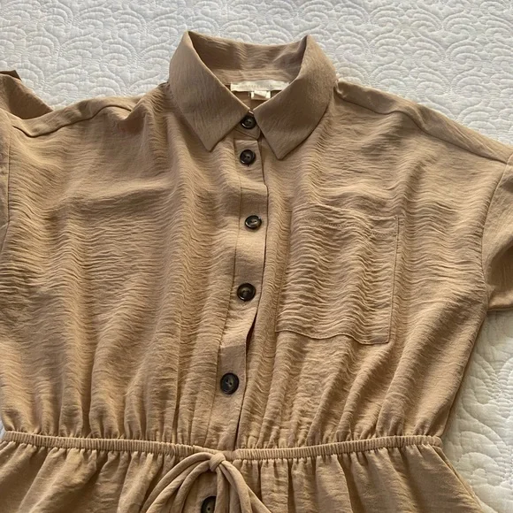 Monteau Crinkle Shirt Dress Tan Knee Length Roll Tab 3/4 Sleeves Size Small - Picture 8 of 14